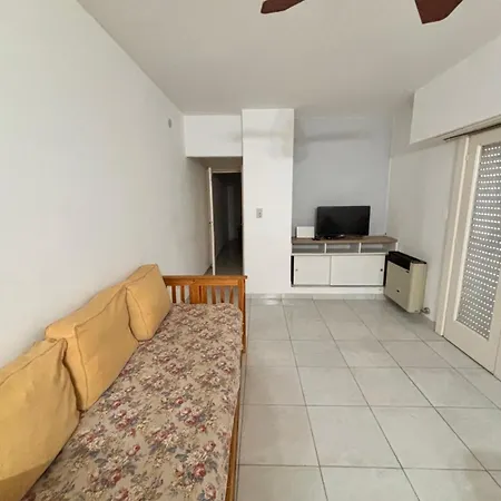 Departamentos Calle 8 Apartment Necochea Exterior photo