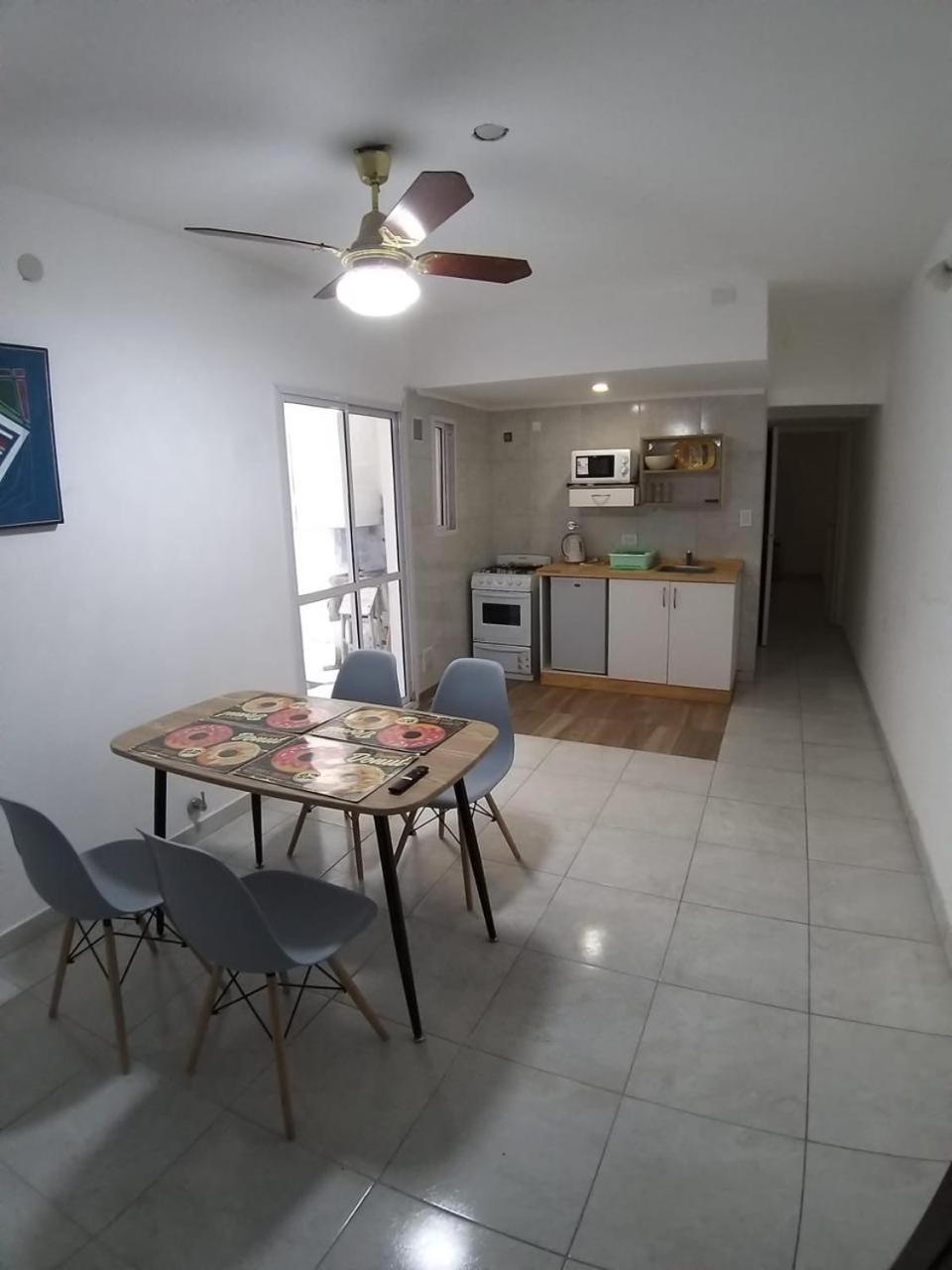 Departamentos Calle 8 * Necochea